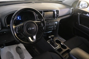 Внедорожник Kia Sportage 2016 года, 1999000 рублей, Омск
