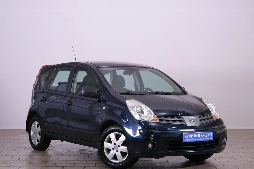 Хетчбэк Nissan Note 2008 года, 639000 рублей, Омск