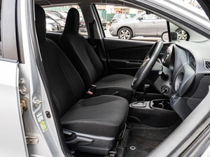 Хетчбэк Toyota Vitz 2019 года, 998000 рублей, Краснодар