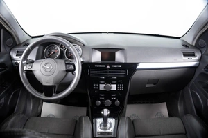 Хетчбэк Opel Astra 2008 года, 409000 рублей, Пермь