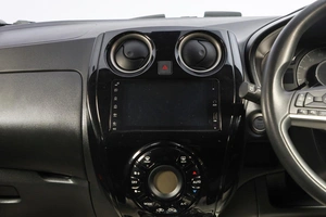 Хетчбэк Nissan Note 2017 года, 1349000 рублей, Новосибирск