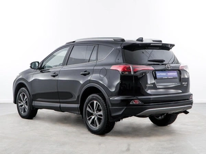 Внедорожник Toyota RAV4 2018 года, 2559050 рублей, Москва