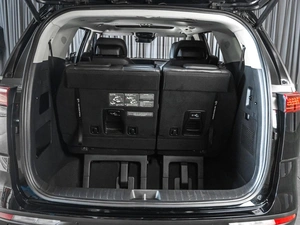 Минивэн Kia Carnival 2022 года, 4999000 рублей, Тюмень