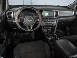 Внедорожник Kia Sportage 2016 года, 1820000 рублей, Краснодар