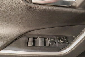 Внедорожник Toyota RAV4 2019 года, 3449000 рублей, Челябинск