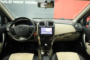 Седан Renault Logan 2017 года, 850000 рублей, Курск