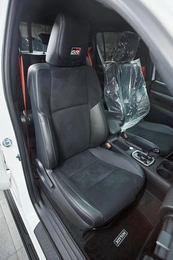 Пикап Toyota Hilux 2025 года, 7549000 рублей, Красноярск