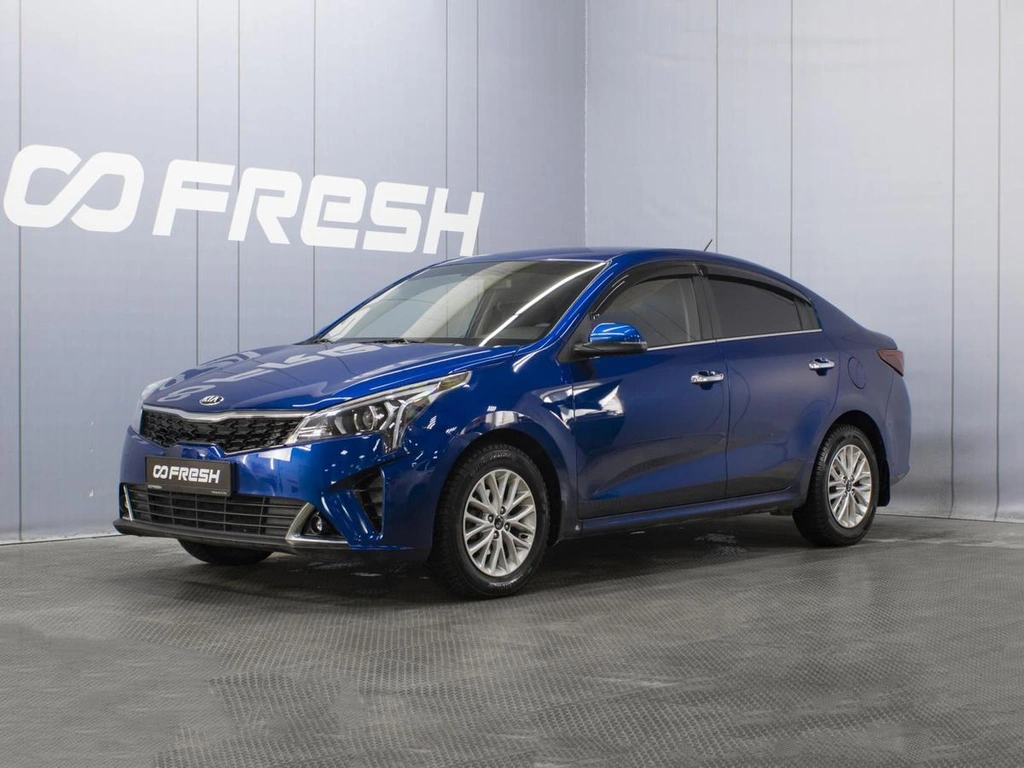 Седан Kia Rio 2021 года, 1750000 рублей, Омск