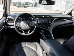 Седан Toyota Camry 2020 года, 2960000 рублей, Краснодар