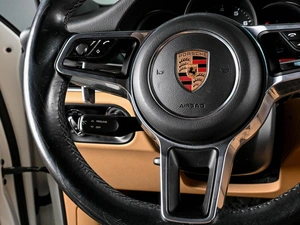 Внедорожник Porsche Macan 2017 года, 3220000 рублей, Ростов-на-Дону