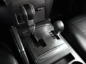 Внедорожник Mitsubishi Pajero 2011 года, 1699000 рублей, Воронеж