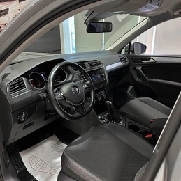 Внедорожник Volkswagen Tiguan 2020 года, 2497000 рублей, Красноярск