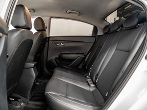 Седан Kia Rio 2020 года, 1650000 рублей, Красноярск