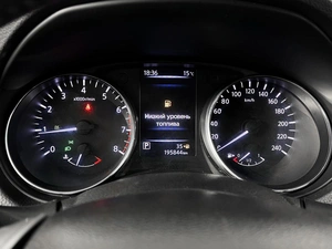 Внедорожник Nissan X-Trail 2018 года, 1670000 рублей, Казань