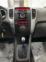 Минивэн Kia Venga 2013 года, 987000 рублей, Солонцы
