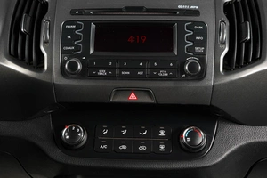Внедорожник Kia Sportage 2011 года, 1079000 рублей, Тюмень
