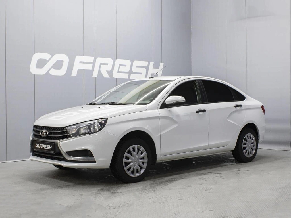 Седан ВАЗ (LADA) Vesta 2019 года, 890000 рублей, Омск