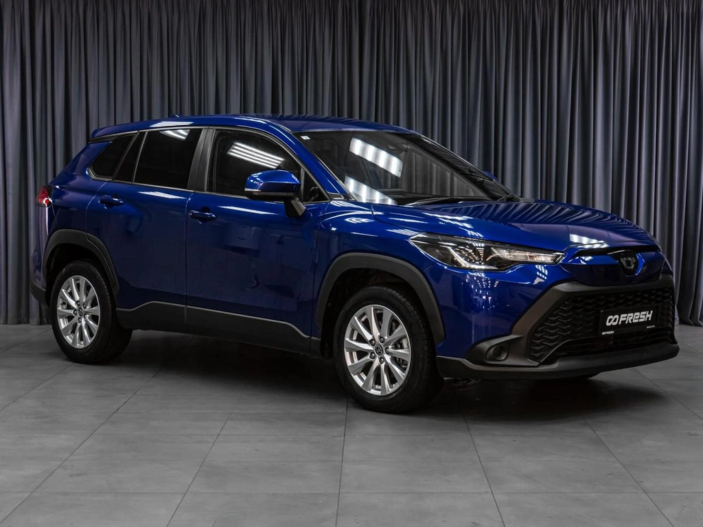 Внедорожник Toyota Corolla Cross 2022 года, 2519000 рублей, Тюмень