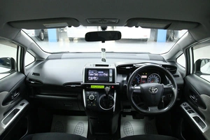 Минивэн Toyota Wish 2011 года, 1298000 рублей, Солонцы