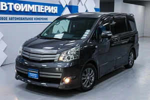 Минивэн Toyota Noah 2011 года, 1498000 рублей, Солонцы