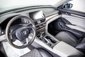 Седан Honda Accord 2019 года, 1999000 рублей, Пермь