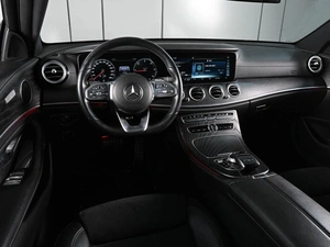 Седан Mercedes-benz E-класс 2018 года, 3402000 рублей, Аксай