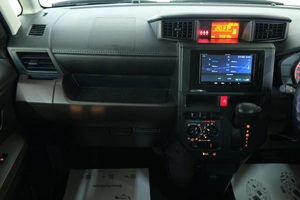 Минивэн Toyota Roomy 2021 года, 1289000 рублей, Омск
