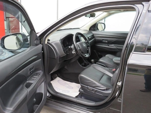 Внедорожник Mitsubishi Outlander 2016 года, 1995000 рублей, Брянск
