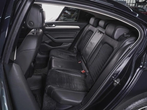 Седан Volkswagen Passat 2016 года, 1800000 рублей, Ростов-на-Дону