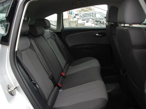 Хетчбэк SEAT Leon 2011 года, 1099000 рублей, Владимир