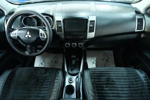 Внедорожник Mitsubishi Outlander 2007 года, 1199000 рублей, Омск