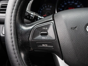 Хетчбэк Kia Rio 2012 года, 750000 рублей, Краснодар