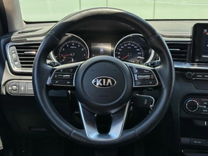 Хетчбэк Kia Ceed 2018 года, 1399000 рублей, Большой Сочи