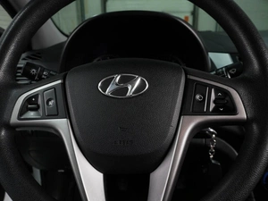 Седан Hyundai Solaris 2015 года, 999000 рублей, Воронеж