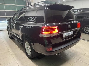 Внедорожник Toyota Land Cruiser 2019 года, 5000000 рублей, Красноярск