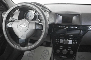 Хетчбэк Opel Astra 2008 года, 349000 рублей, Кемерово