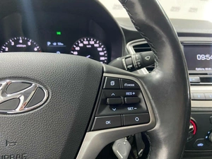 Седан Hyundai Solaris 2019 года, 1410000 рублей, Красноярск