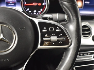 Седан Mercedes-benz E-класс 2019 года, 2132900 рублей, Казань