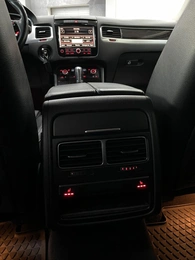 Внедорожник Volkswagen Touareg 2010 года, 1687000 рублей, Солонцы