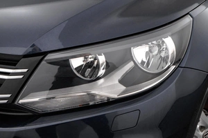 Внедорожник Volkswagen Tiguan 2011 года, 1239000 рублей, Барнаул