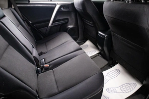 Внедорожник Toyota RAV4 2017 года, 2349000 рублей, Сургут