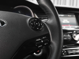 Седан Kia Quoris 2013 года, 1696000 рублей, Ставрополь