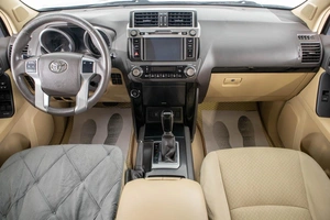 Внедорожник Toyota Land Cruiser Prado 2016 года, 3399000 рублей, Барнаул