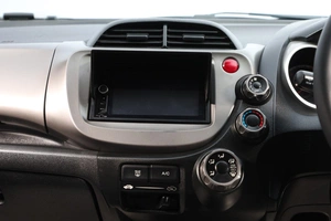 Хетчбэк Honda Fit 2010 года, 729000 рублей, Новосибирск