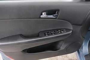 Хетчбэк Hyundai i30 2010 года, 849000 рублей, Красноярск