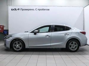Седан Mazda Axela 2016 года, 1250000 рублей, Красноярск
