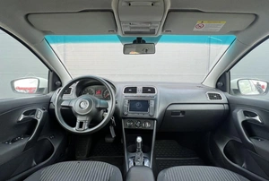 Седан Volkswagen Polo 2011 года, 790000 рублей, Солонцы