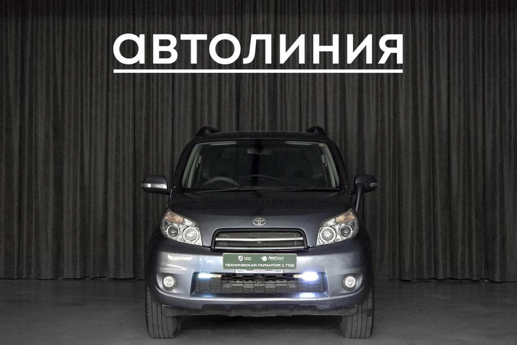 Внедорожник Toyota Rush 2010 года, 999000 рублей, Красноярск