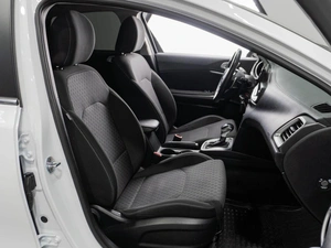 Хетчбэк Kia Ceed 2018 года, 1650000 рублей, Тюмень