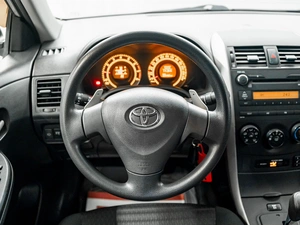 Седан Toyota Corolla 2008 года, 790000 рублей, Красноярск